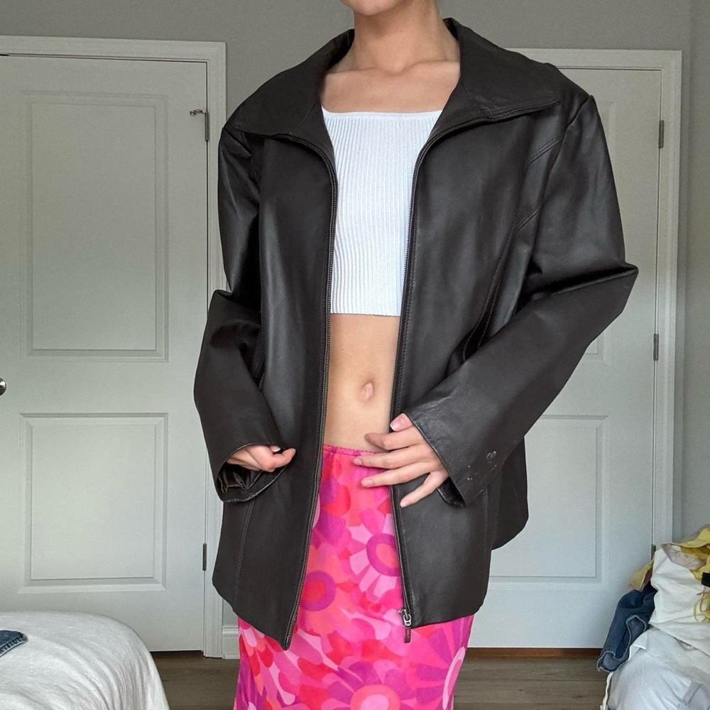 Vintage brown zip up leather jacket - Picture 3 of 8